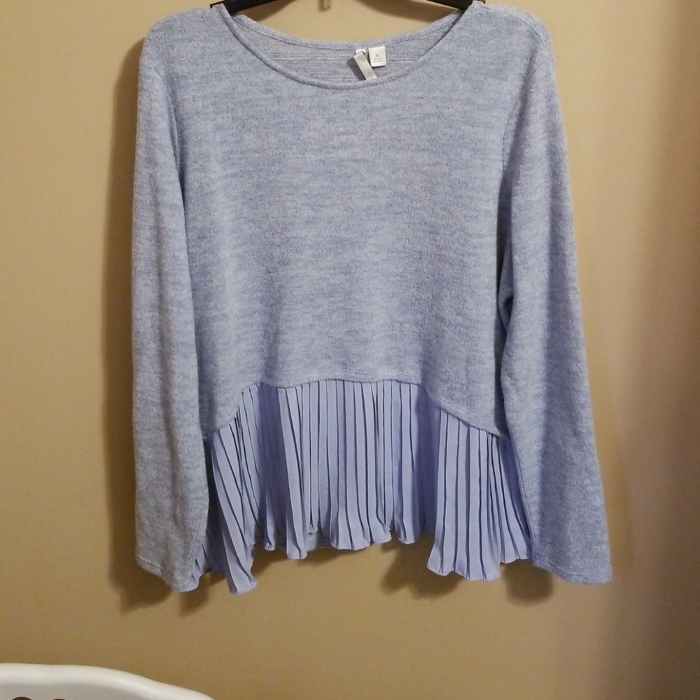 Blue blouse
